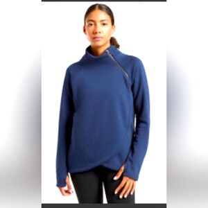 Athleta Cozy Karma Asym sweatshirt